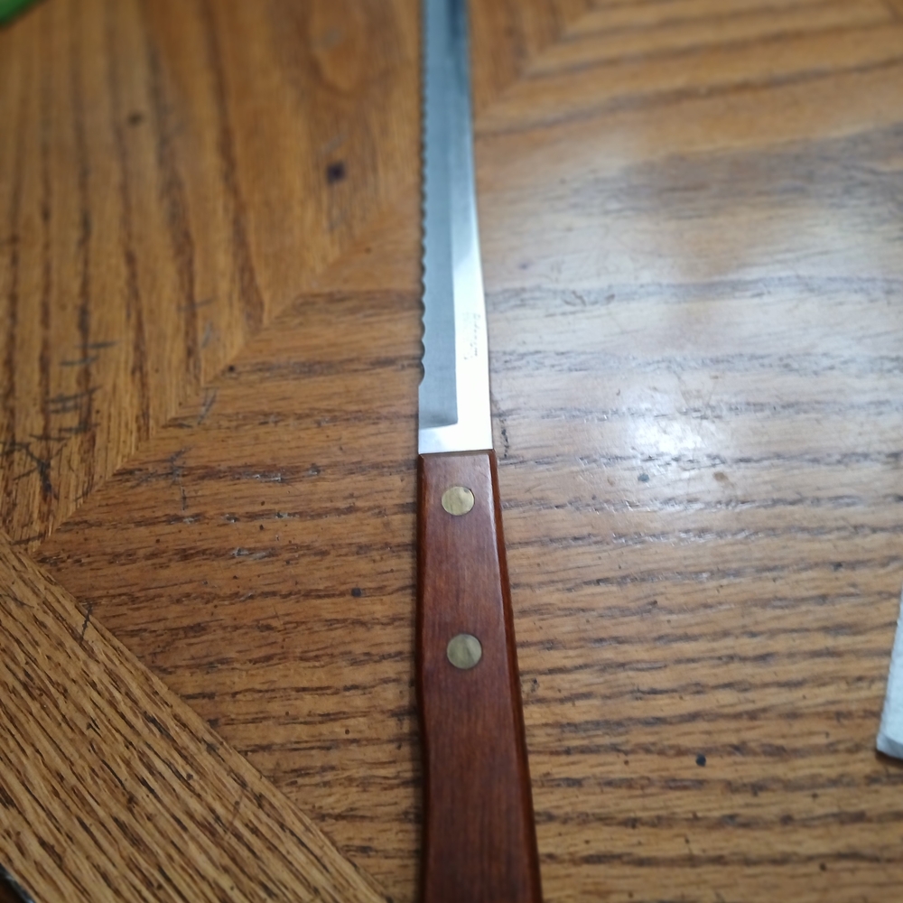 Robinson Vintage Wood Handle Serrated Knife